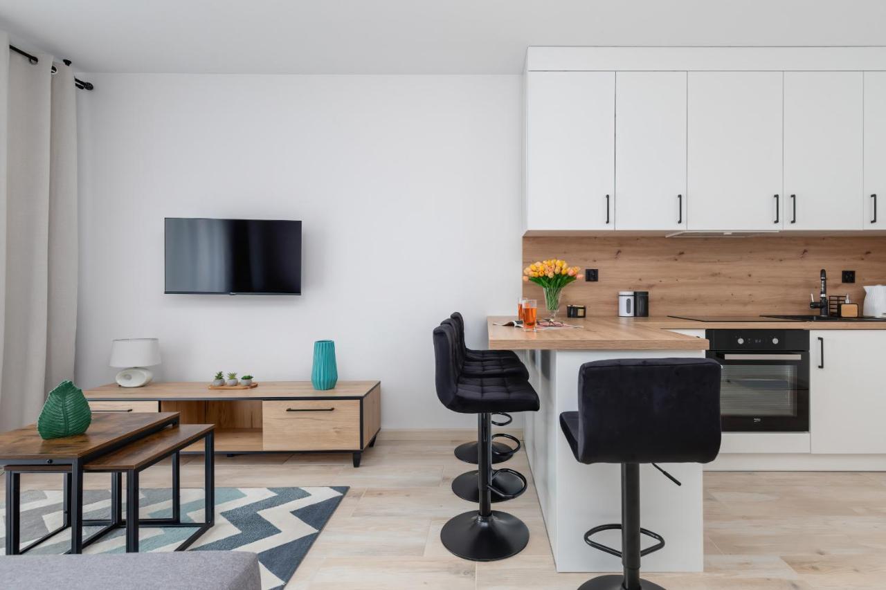 Sunny Apartments With Parking & Balcony Luzycka By Noclegi Renters Swinoujscie Dış mekan fotoğraf