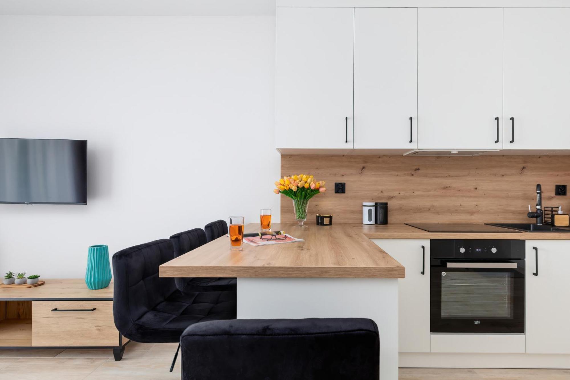 Sunny Apartments With Parking & Balcony Luzycka By Noclegi Renters Swinoujscie Dış mekan fotoğraf
